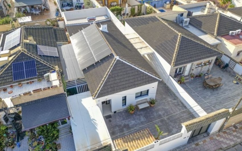 Resale - Villa -
Torrevieja - Costa Blanca