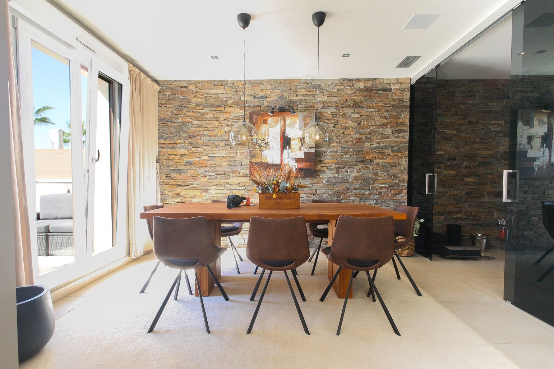 Resale - Villa -
Torrevieja - Costa Blanca