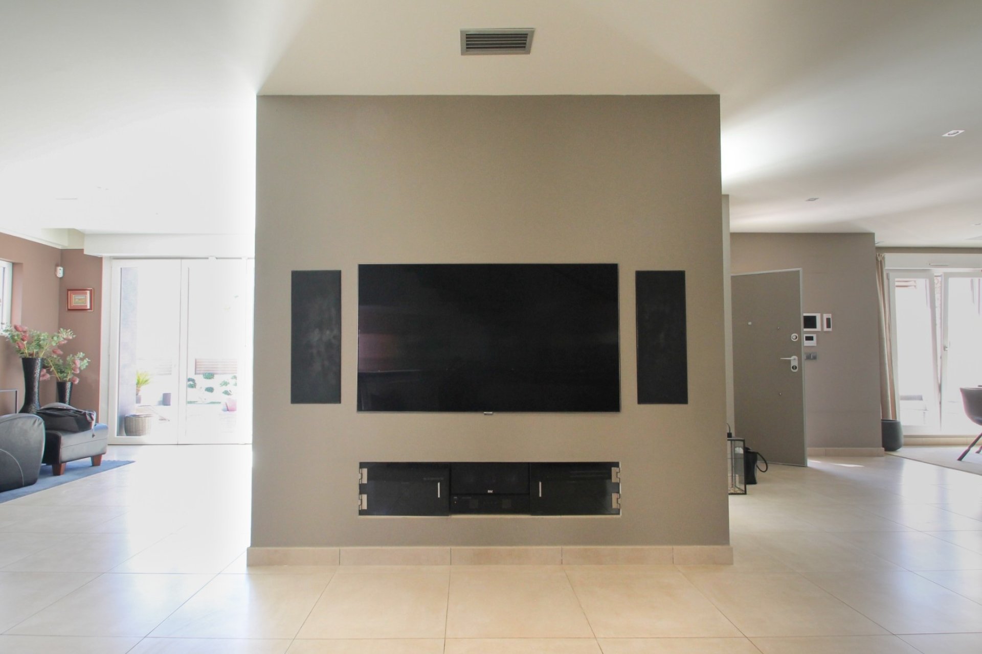 Resale - Villa -
Torrevieja - Costa Blanca