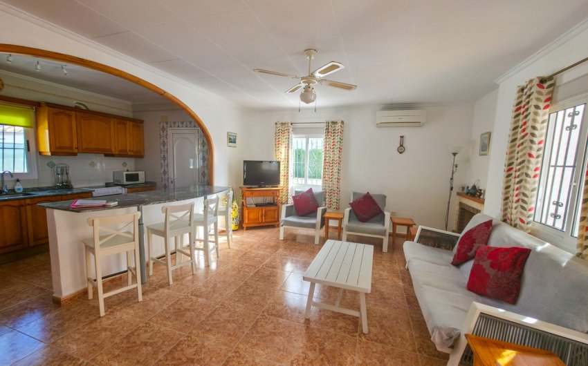 Resale - Villa -
Torrevieja - Costa Blanca