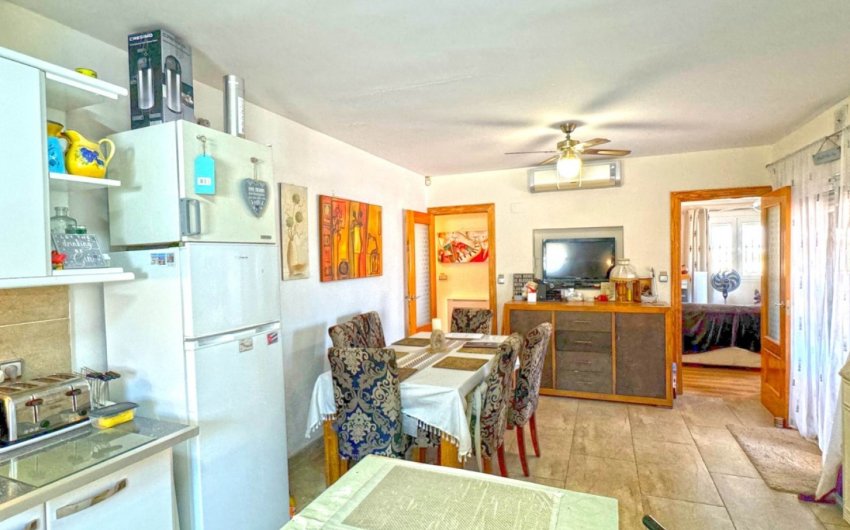 Resale - Villa -
Torrevieja - Costa Blanca