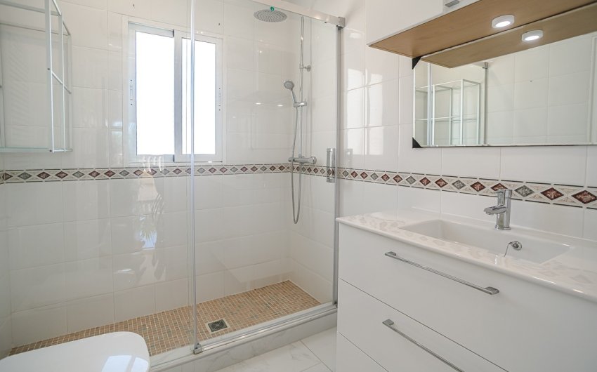 Resale - Villa -
Torrevieja - Costa Blanca