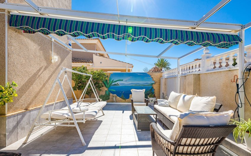 Resale - Villa -
Torrevieja - Costa Blanca