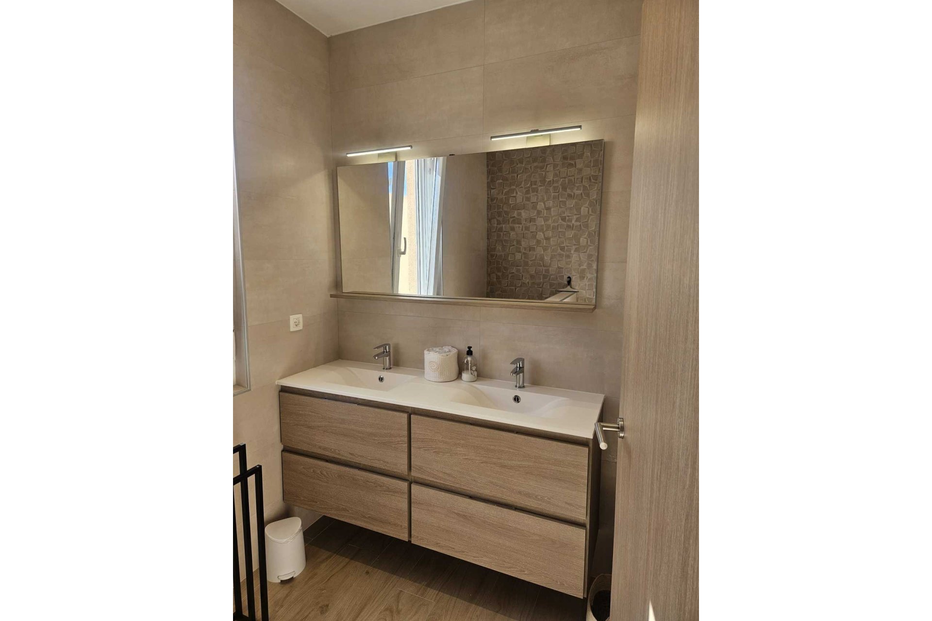 Resale - Villa -
Torrevieja - Costa Blanca