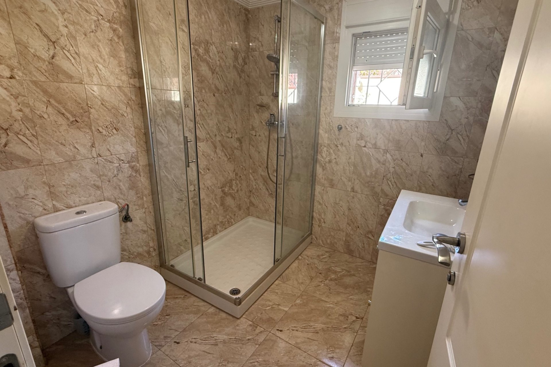 Resale - Villa -
Torrevieja - Costa Blanca