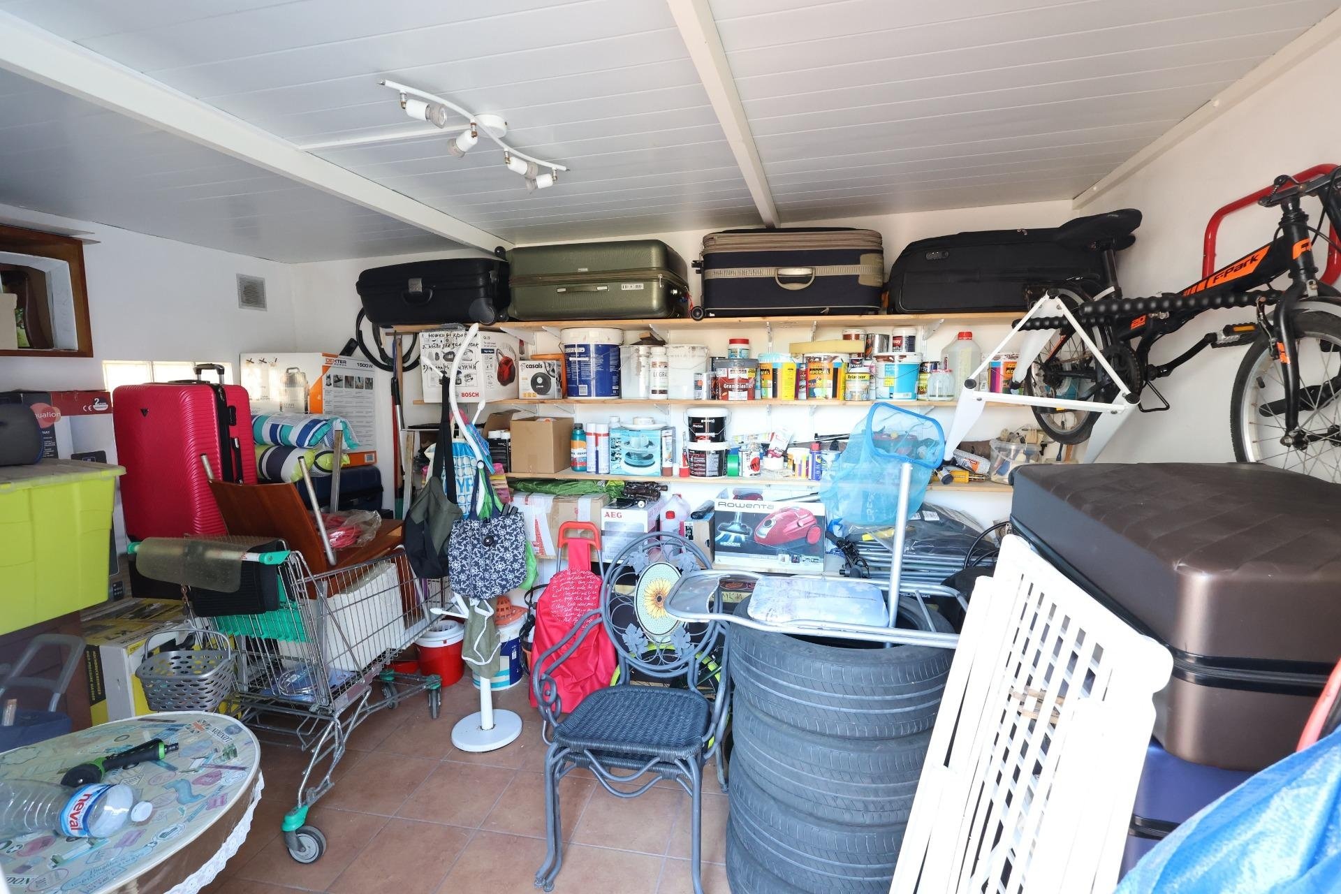 Resale - Villa -
Torrevieja - Costa Blanca