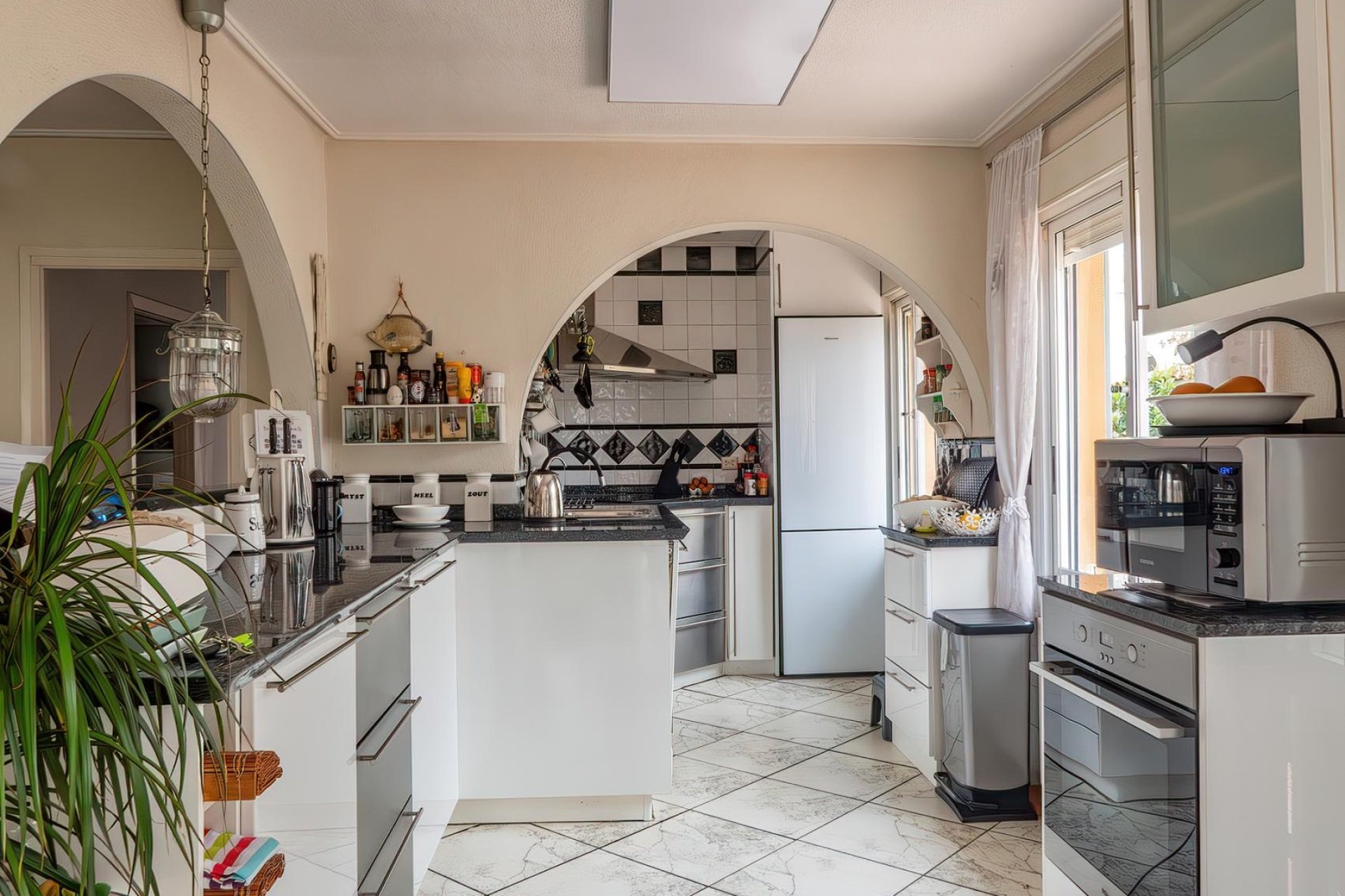 Resale - Villa -
Torrevieja - Costa Blanca