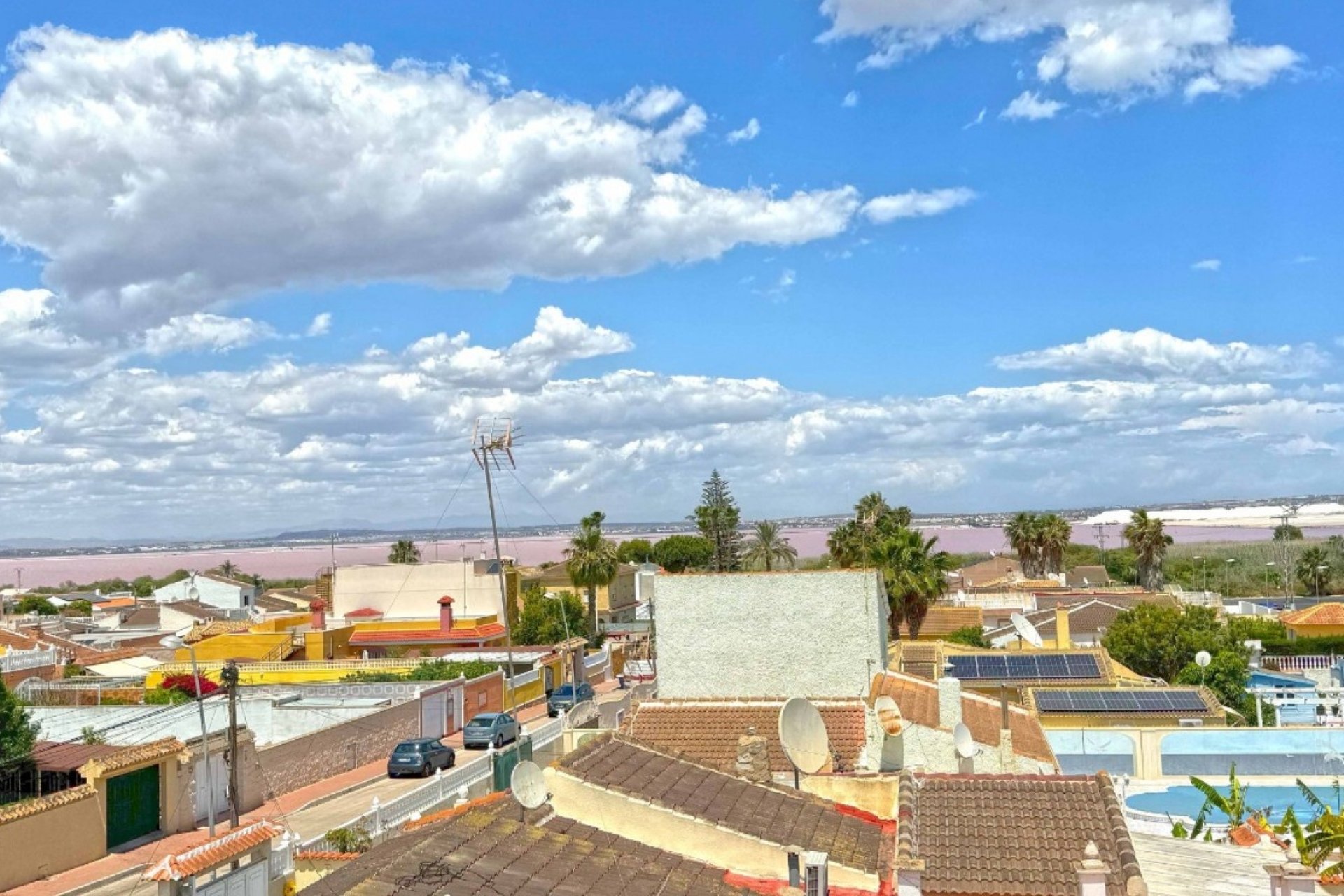 Resale - Villa -
Torrevieja - Costa Blanca