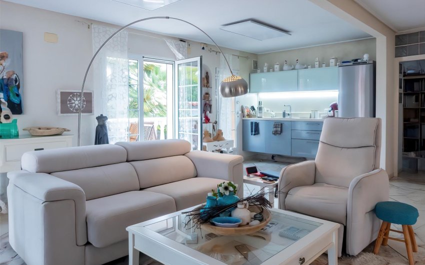 Resale - Villa -
Torrevieja - Costa Blanca