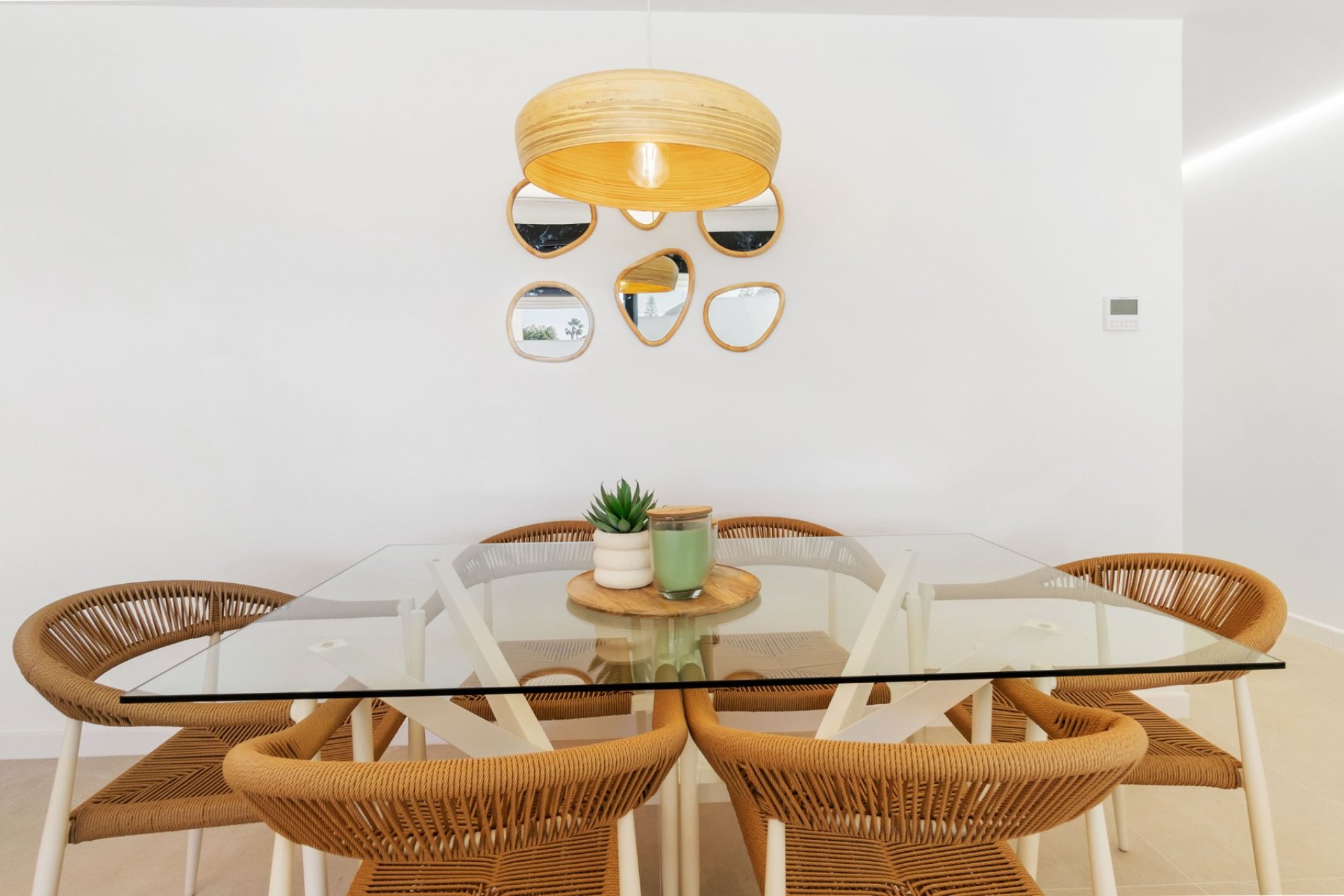 Resale - Villa -
Torrevieja - El Chaparral