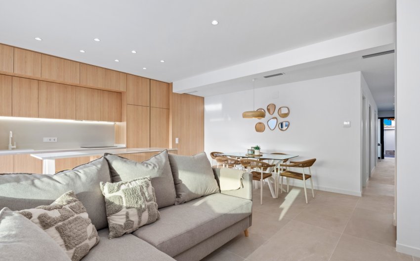 Resale - Villa -
Torrevieja - El Chaparral