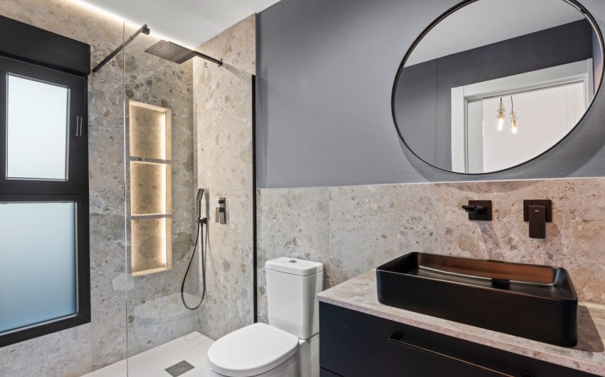 Resale - Villa -
Torrevieja - El Chaparral