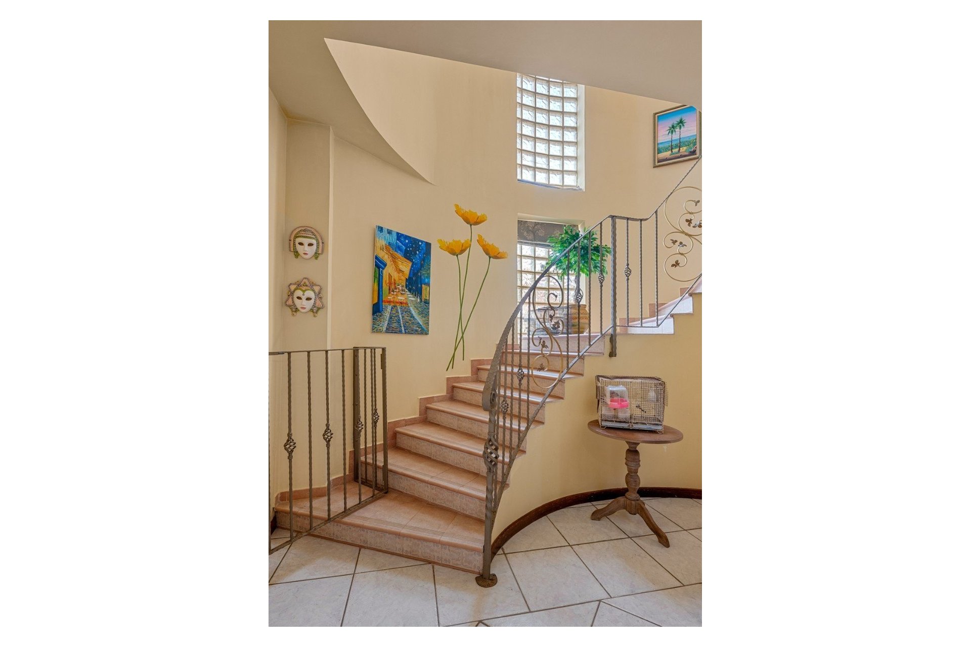 Resale - Villa -
Torrevieja - La Mata