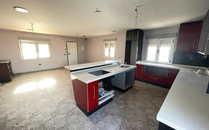 Resale - Villa -
Torrevieja - La Siesta - El Salado - Torreta
