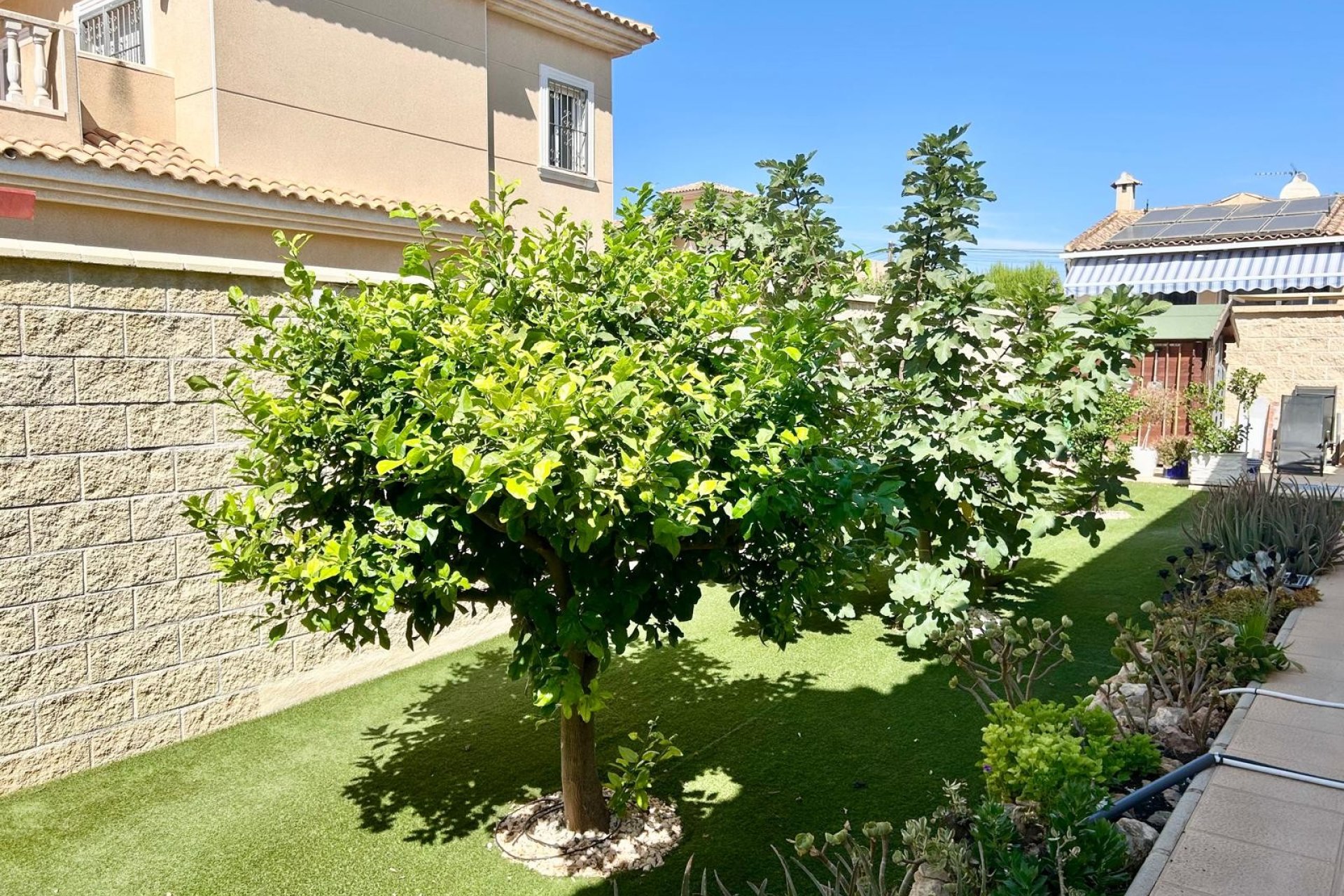 Resale - Villa -
Torrevieja - La Siesta