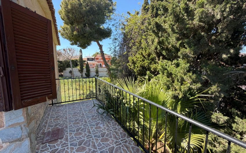 Resale - Villa -
Torrevieja - Los Balcones - Los Altos del Edén