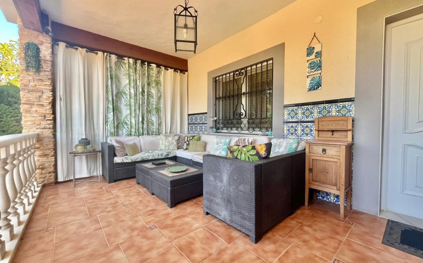 Resale - Villa -
Torrevieja - Los Balcones - Los Altos del Edén