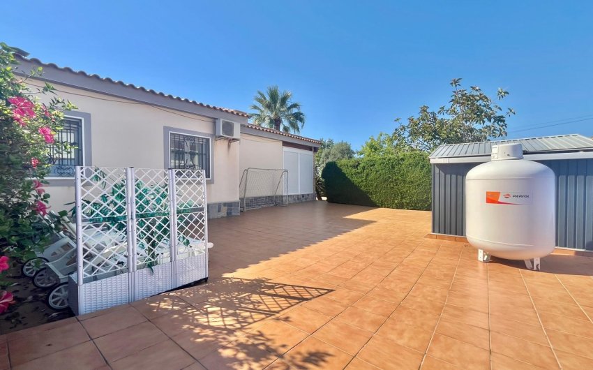 Resale - Villa -
Torrevieja - Los Balcones - Los Altos del Edén