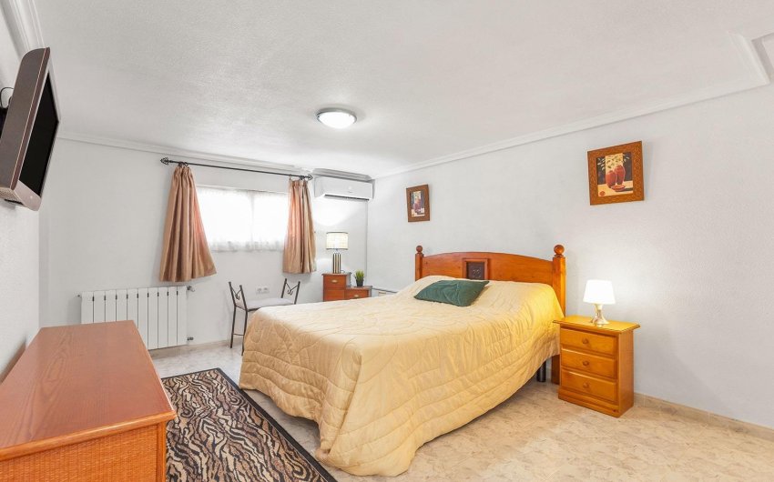 Resale - Villa -
Torrevieja - Los Balcones - Los Altos del Edén