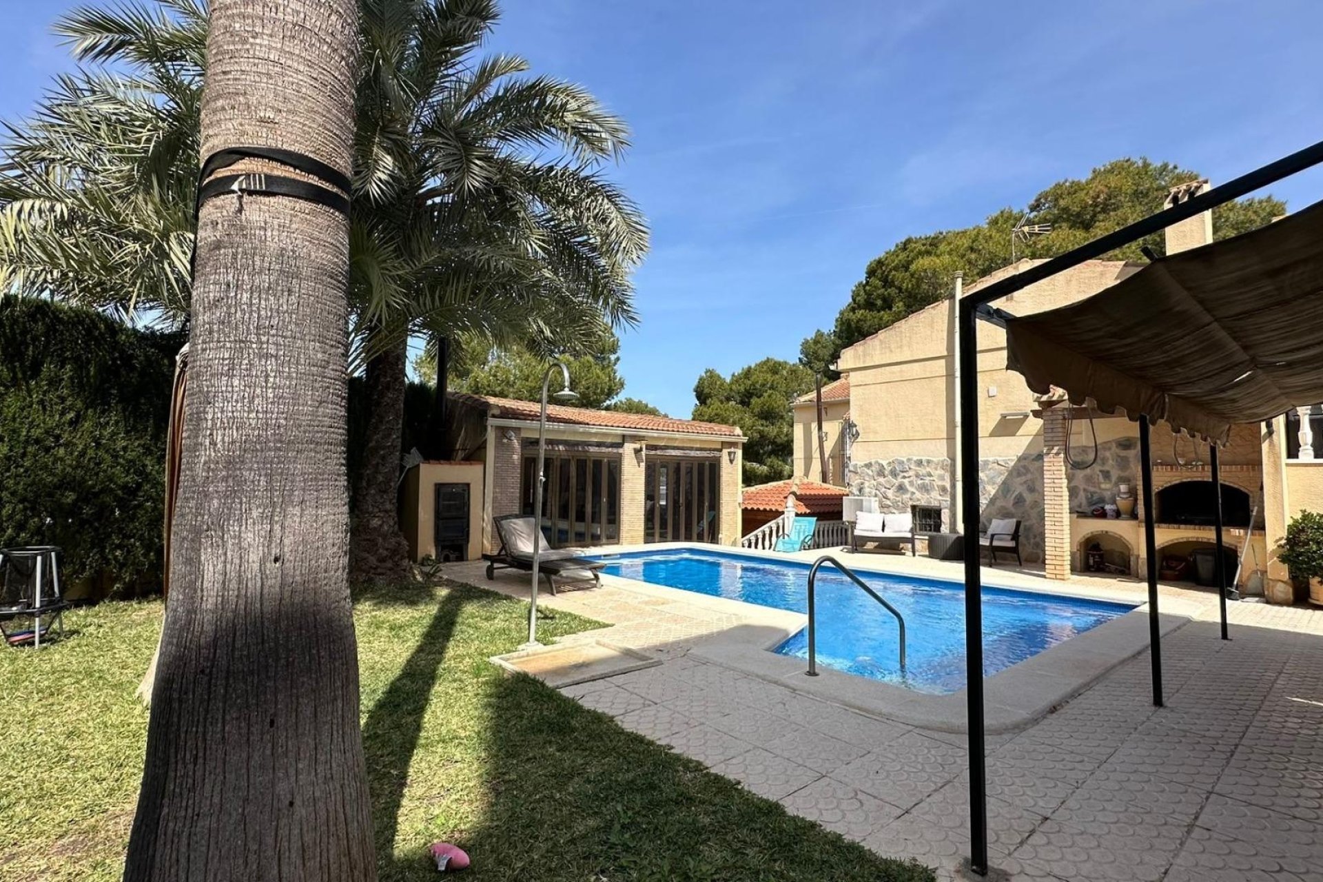 Resale - Villa -
Torrevieja - Los Balcones - Los Altos del Edén