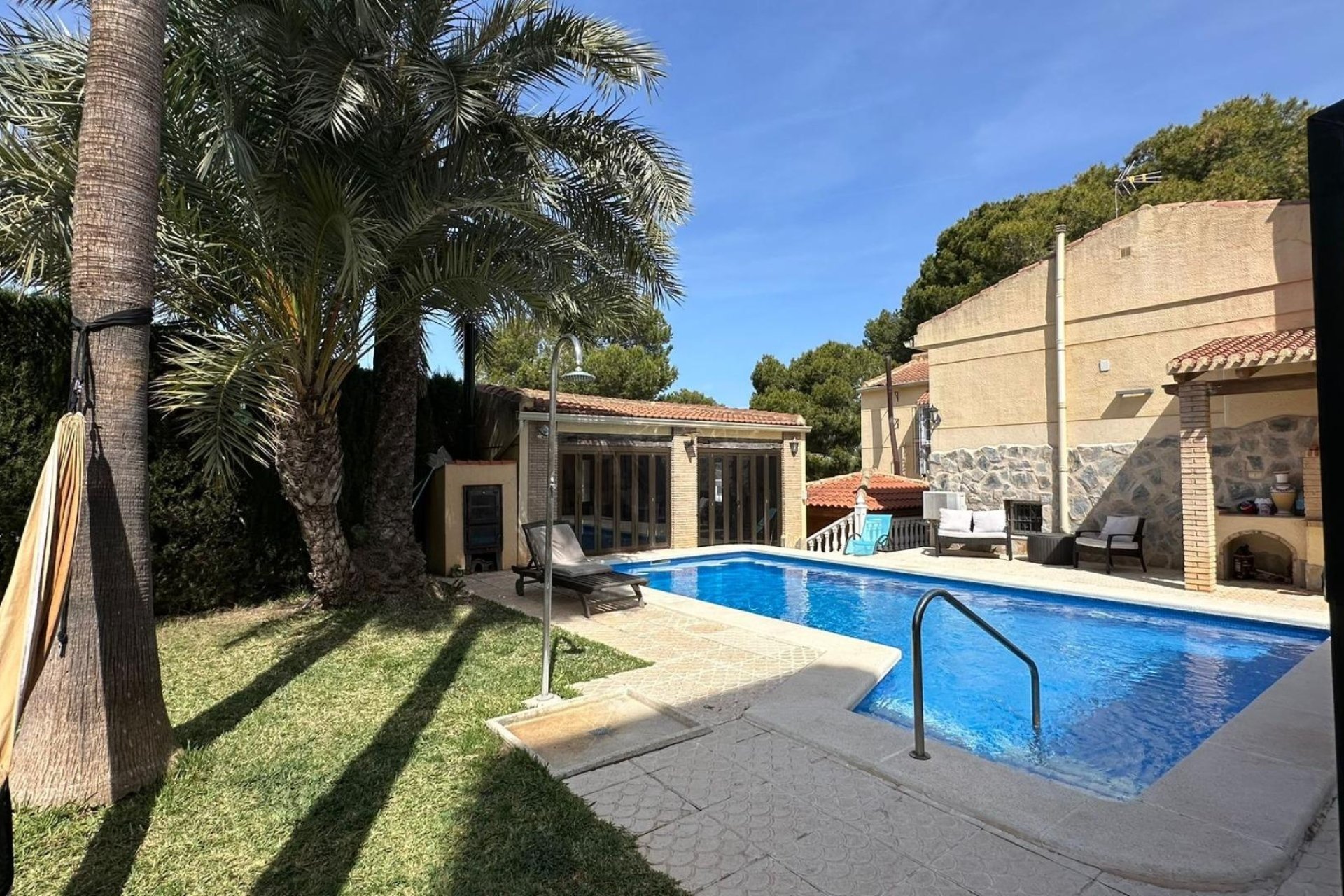 Resale - Villa -
Torrevieja - Los Balcones - Los Altos del Edén