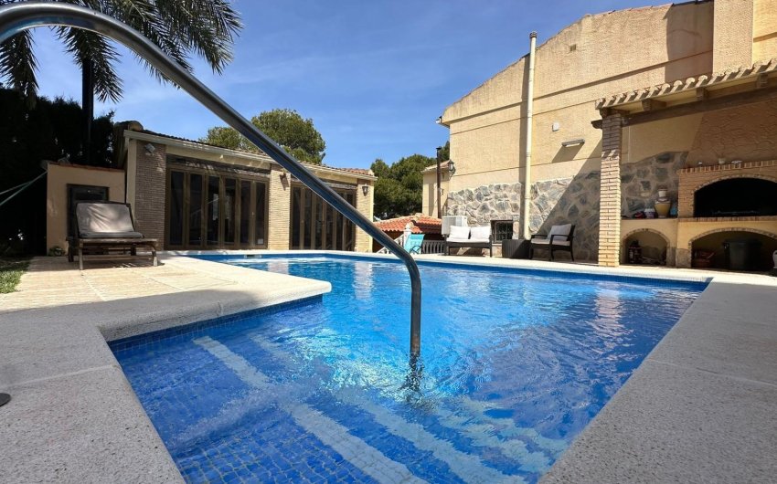 Resale - Villa -
Torrevieja - Los Balcones - Los Altos del Edén