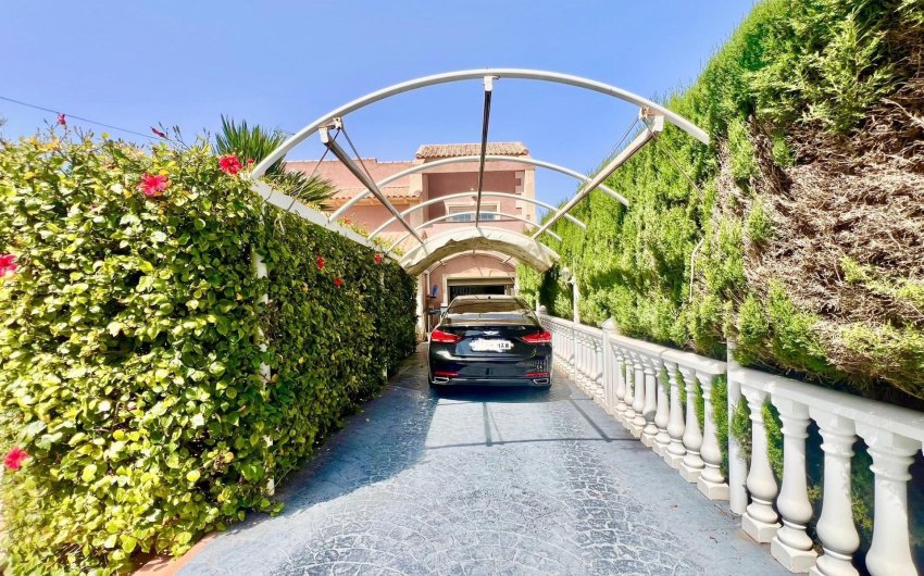 Resale - Villa -
Torrevieja - Los Balcones - Los Altos del Edén