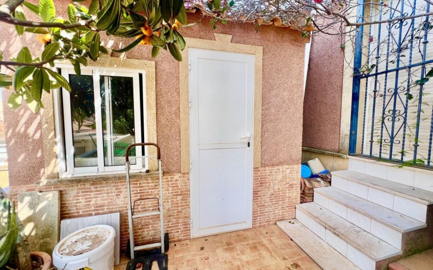 Resale - Villa -
Torrevieja - Los Balcones - Los Altos del Edén
