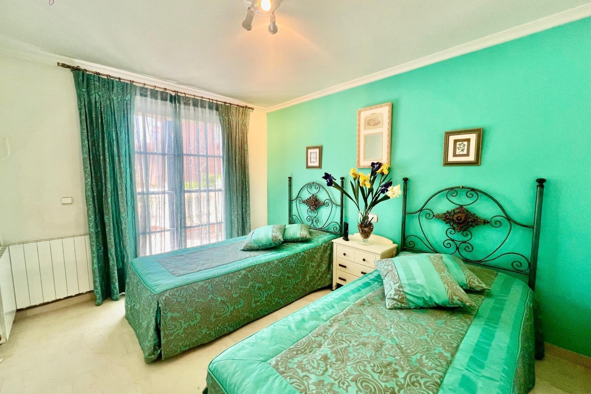 Resale - Villa -
Torrevieja - Los Balcones - Los Altos del Edén