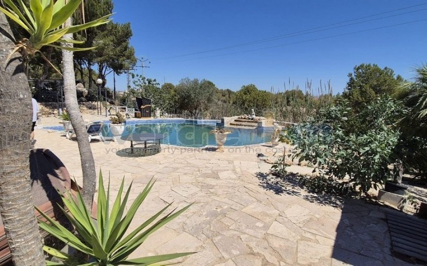 Resale - Villa -
Torrevieja - Los Balcones