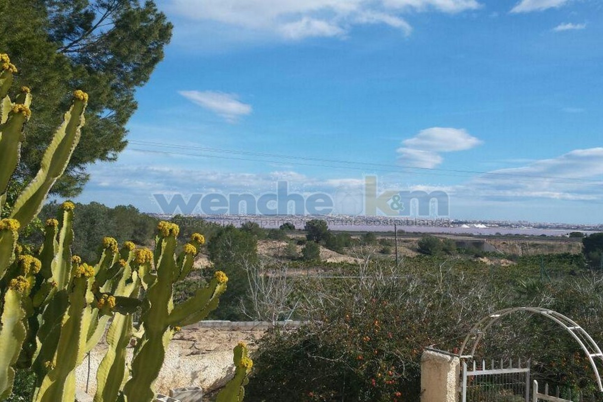 Resale - Villa -
Torrevieja - Los Balcones
