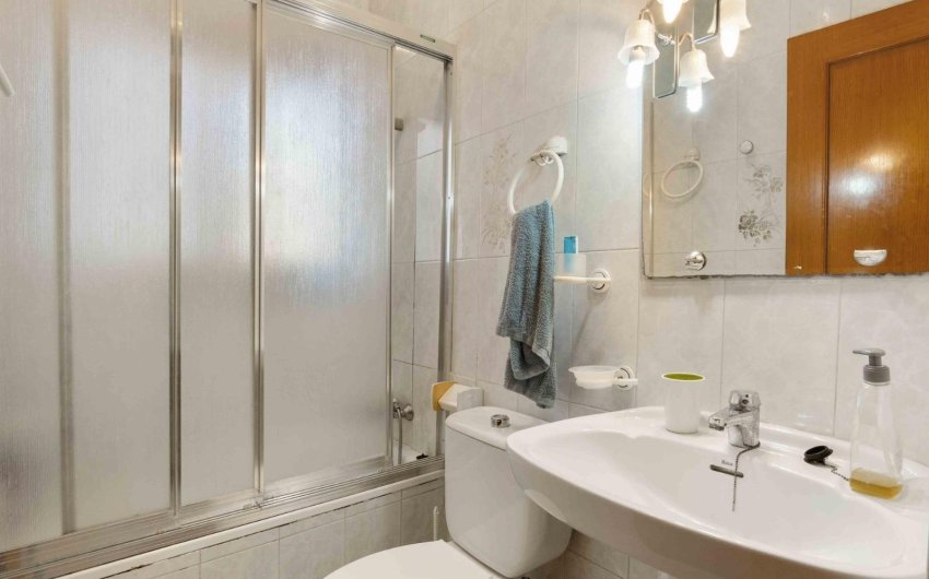 Resale - Villa -
Torrevieja - Los Balcones