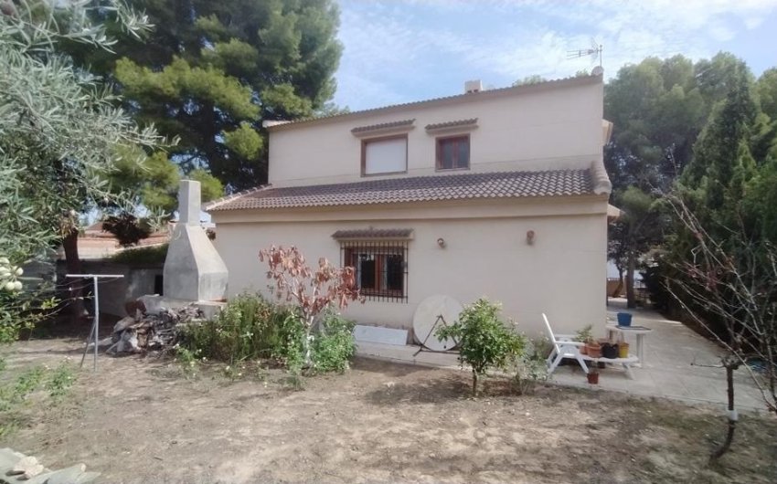 Resale - Villa -
Torrevieja - Los Balcones