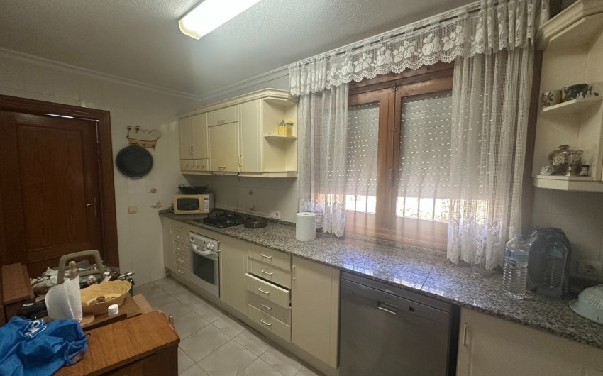 Resale - Villa -
Torrevieja - Los Balcones