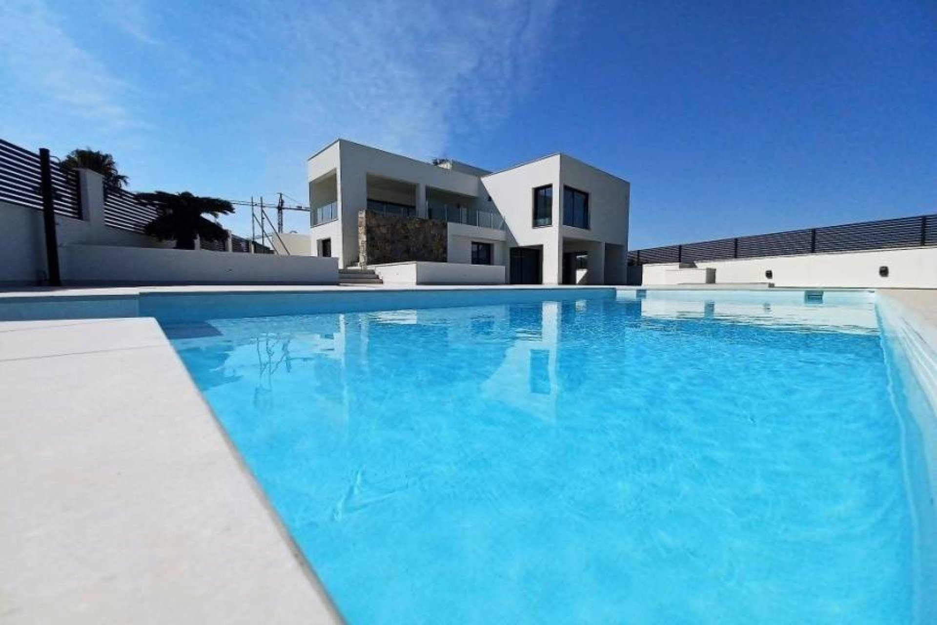 Resale - Villa -
Torrevieja - Los Balcones