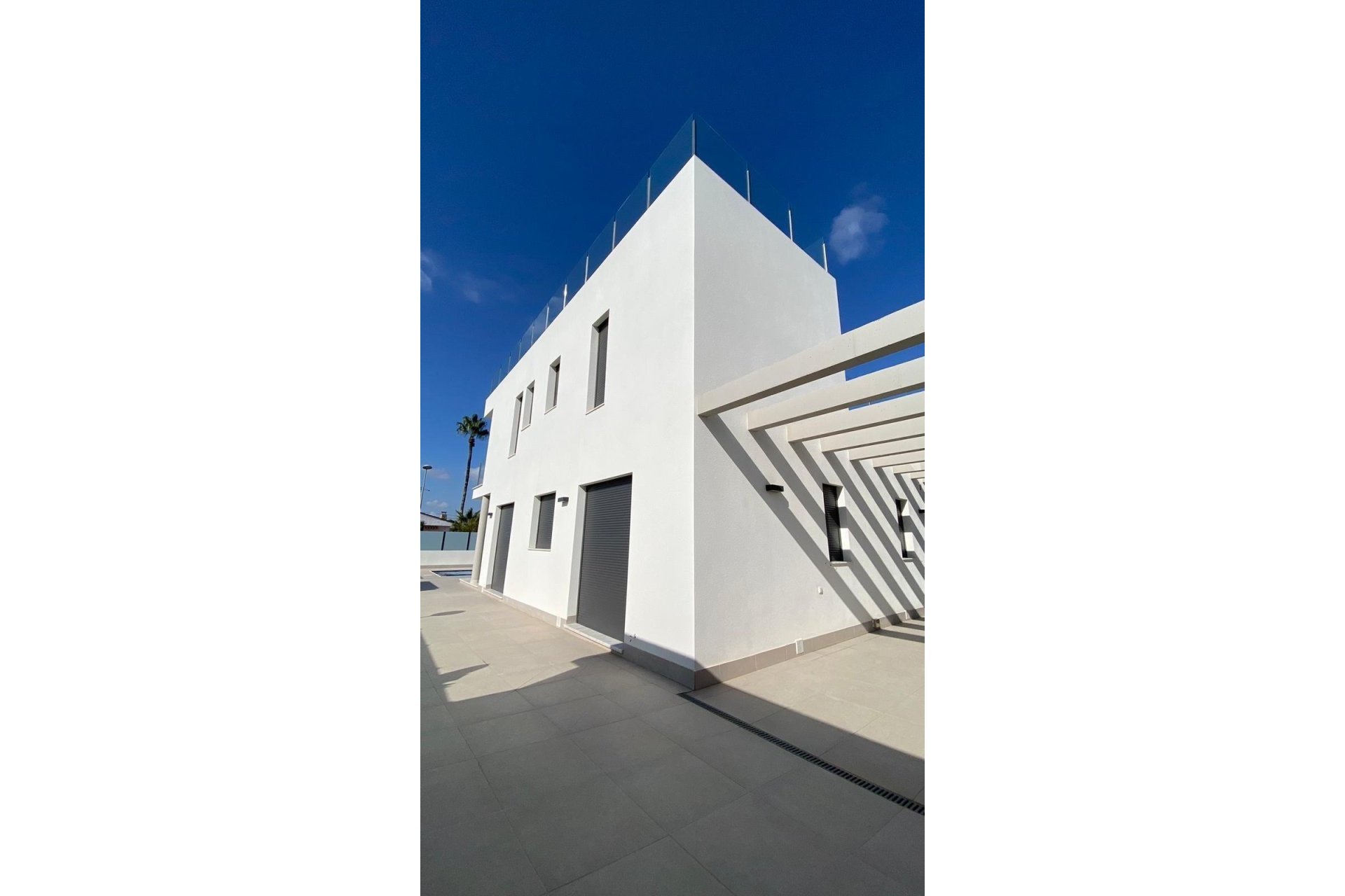 Resale - Villa -
Torrevieja - Los Balcones