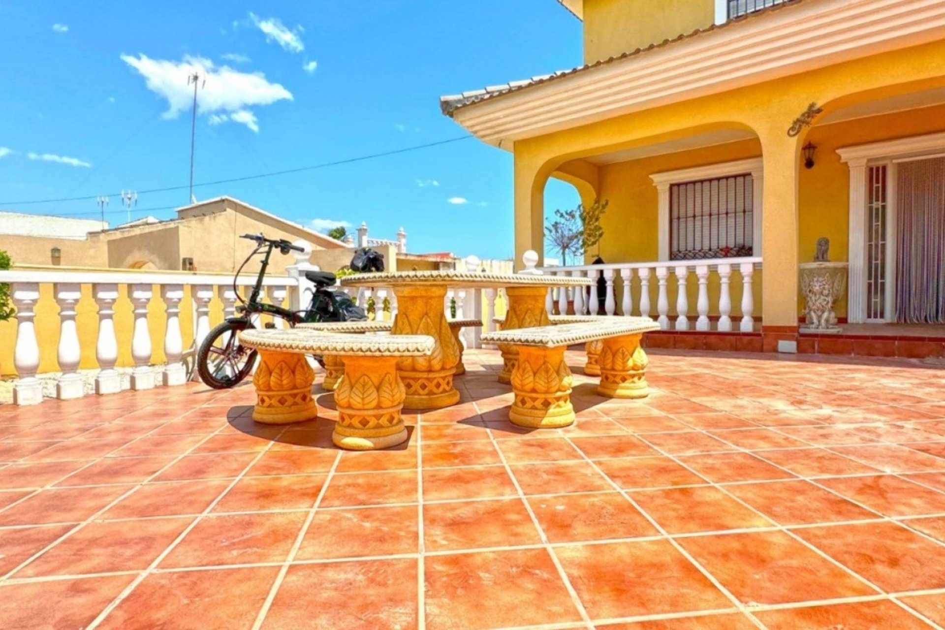 Resale - Villa -
Torrevieja - Los Balcones