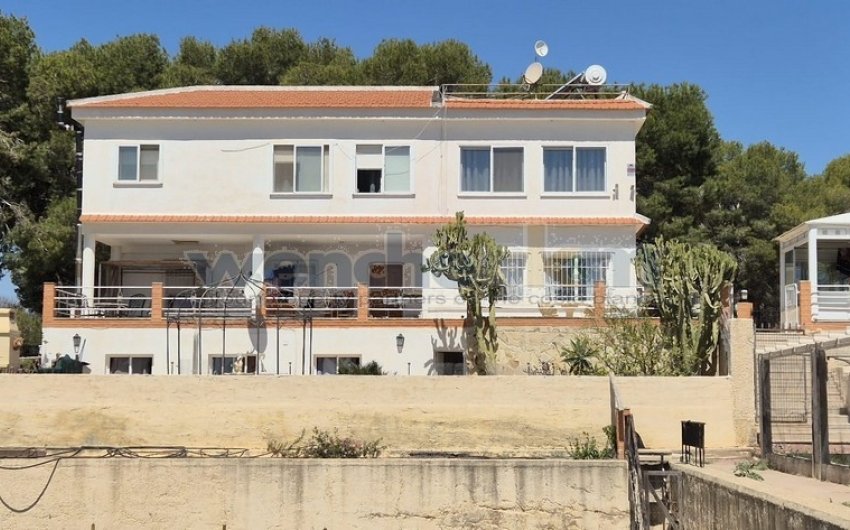 Resale - Villa -
Torrevieja - Los Balcones