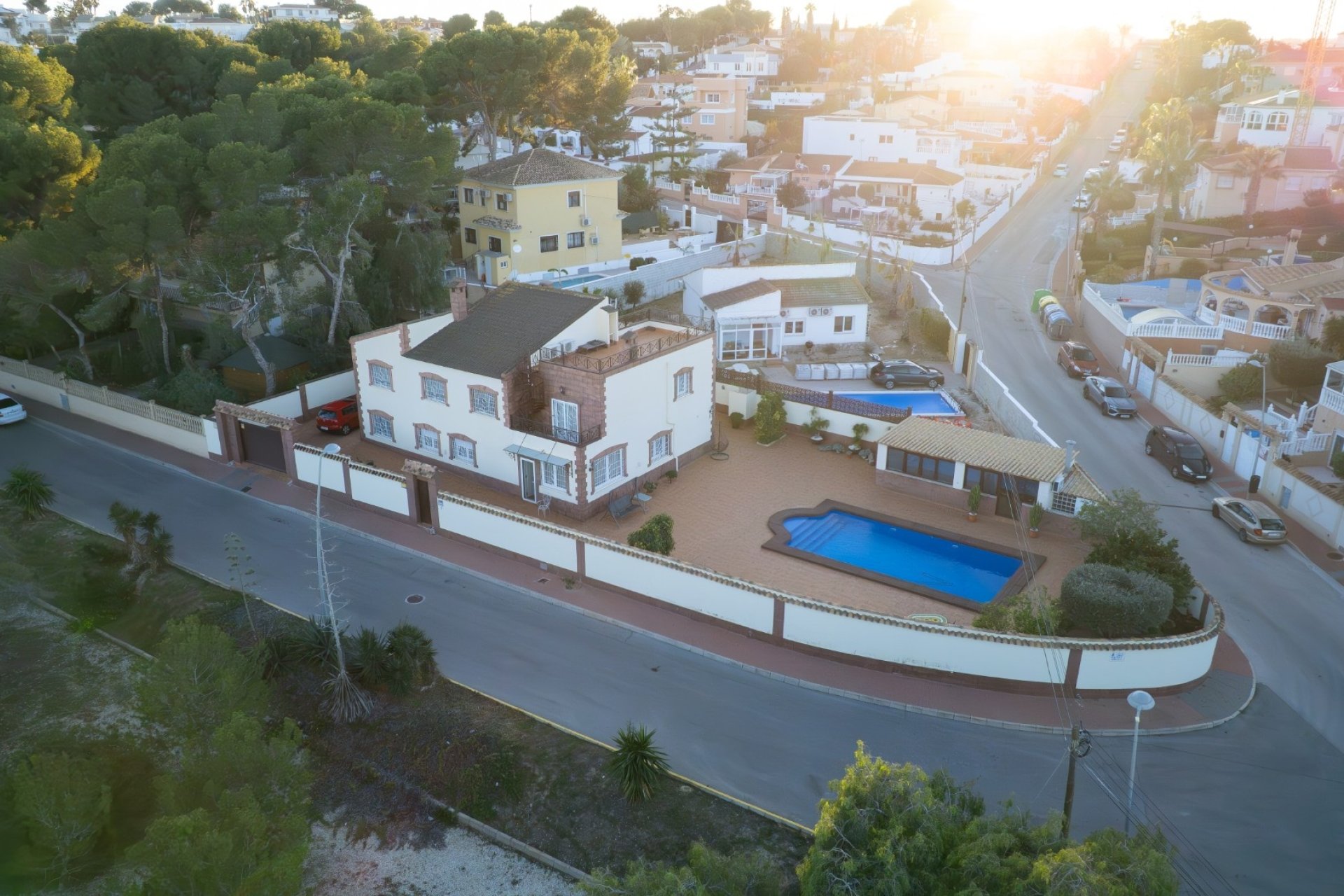 Resale - Villa -
Torrevieja - Los Balcones
