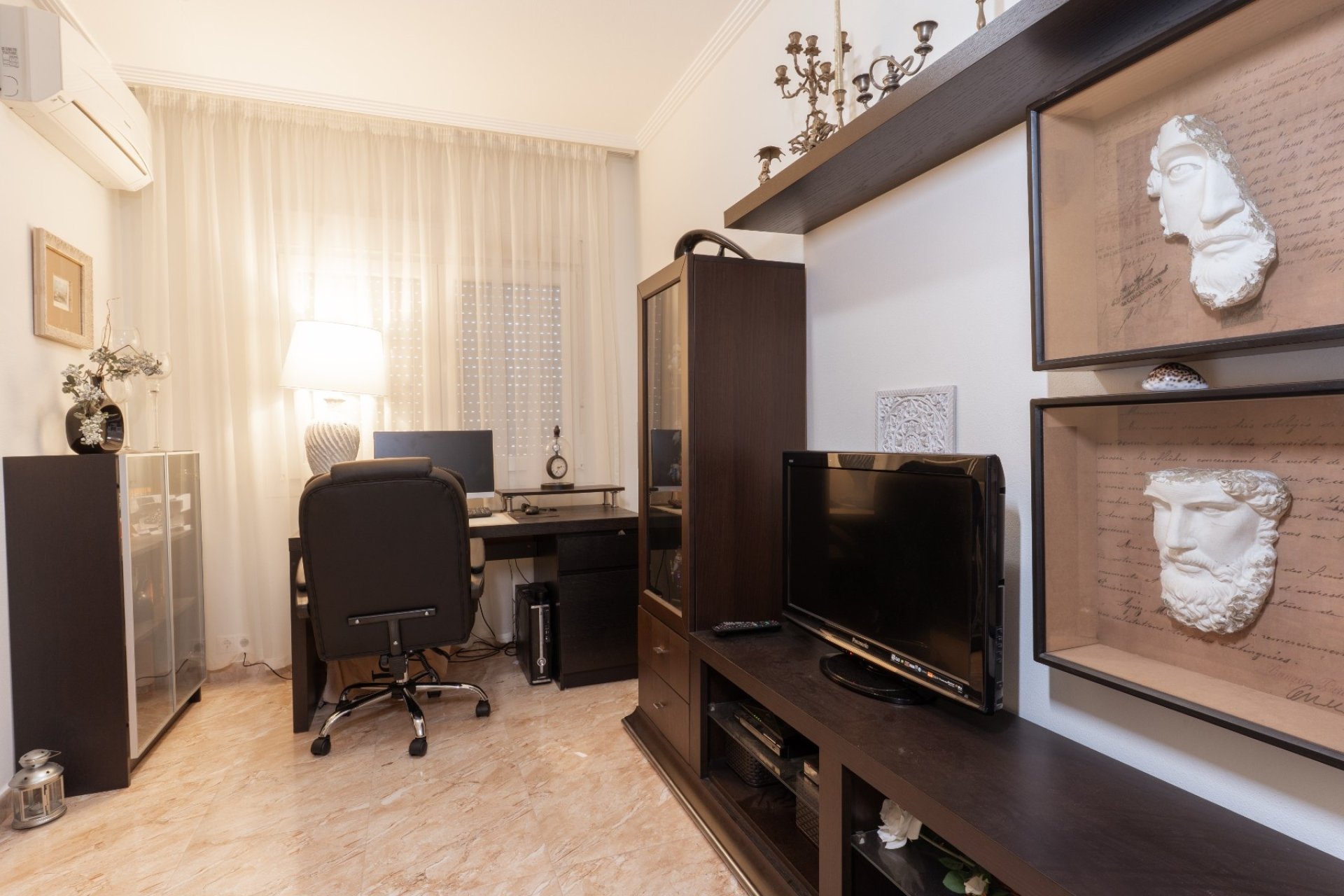 Resale - Villa -
Torrevieja - Los Balcones