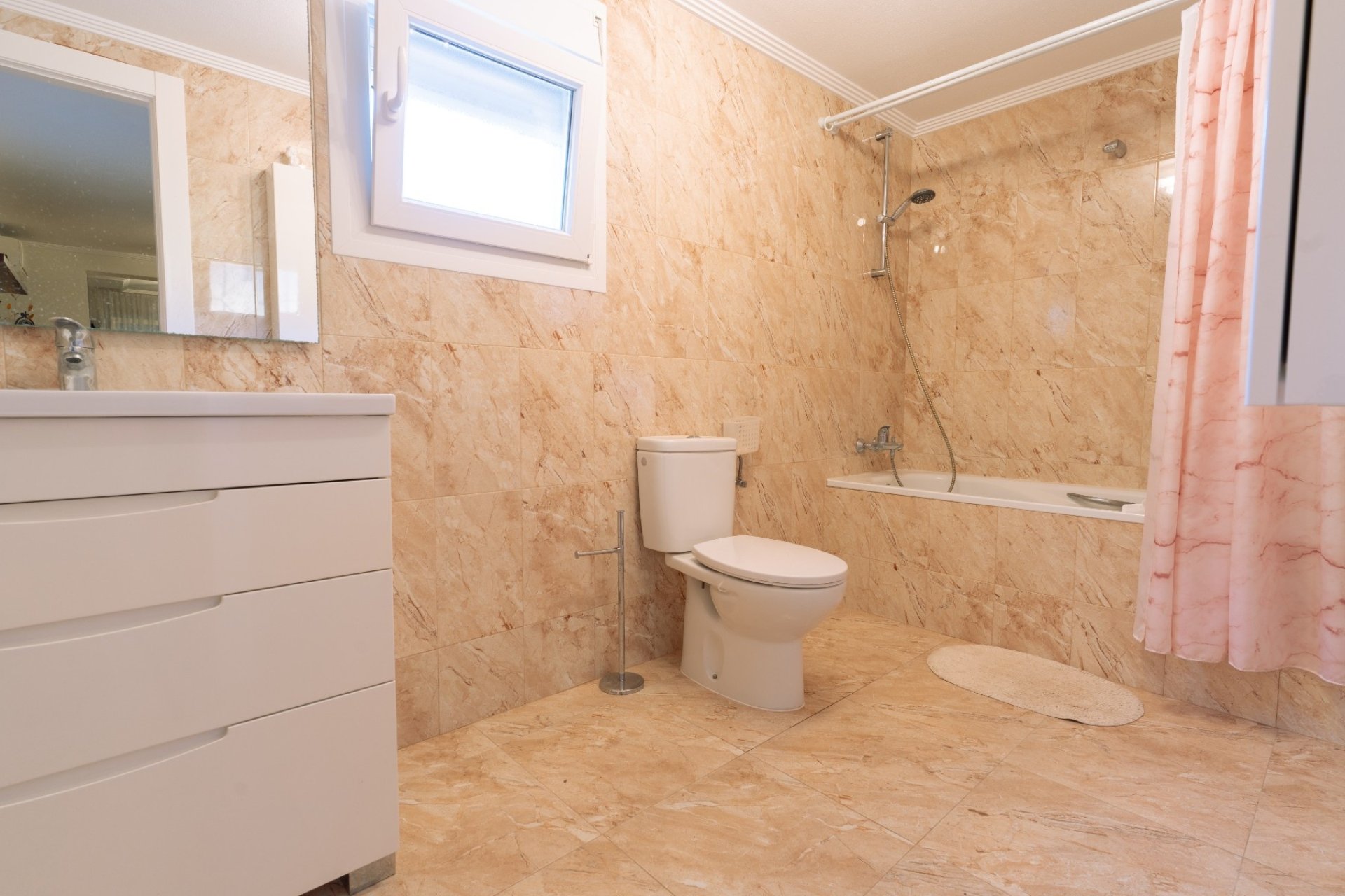 Resale - Villa -
Torrevieja - Los Balcones