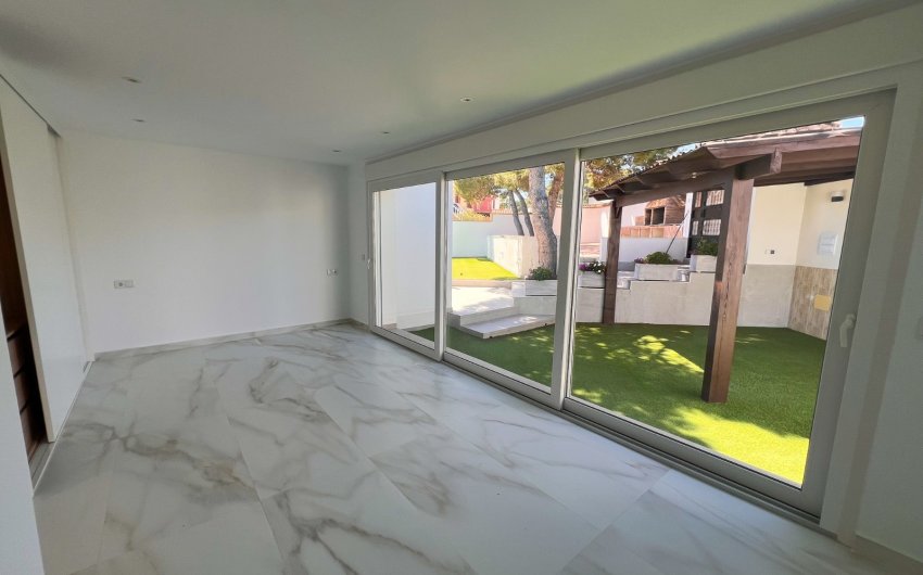 Resale - Villa -
Torrevieja - Los Balcones