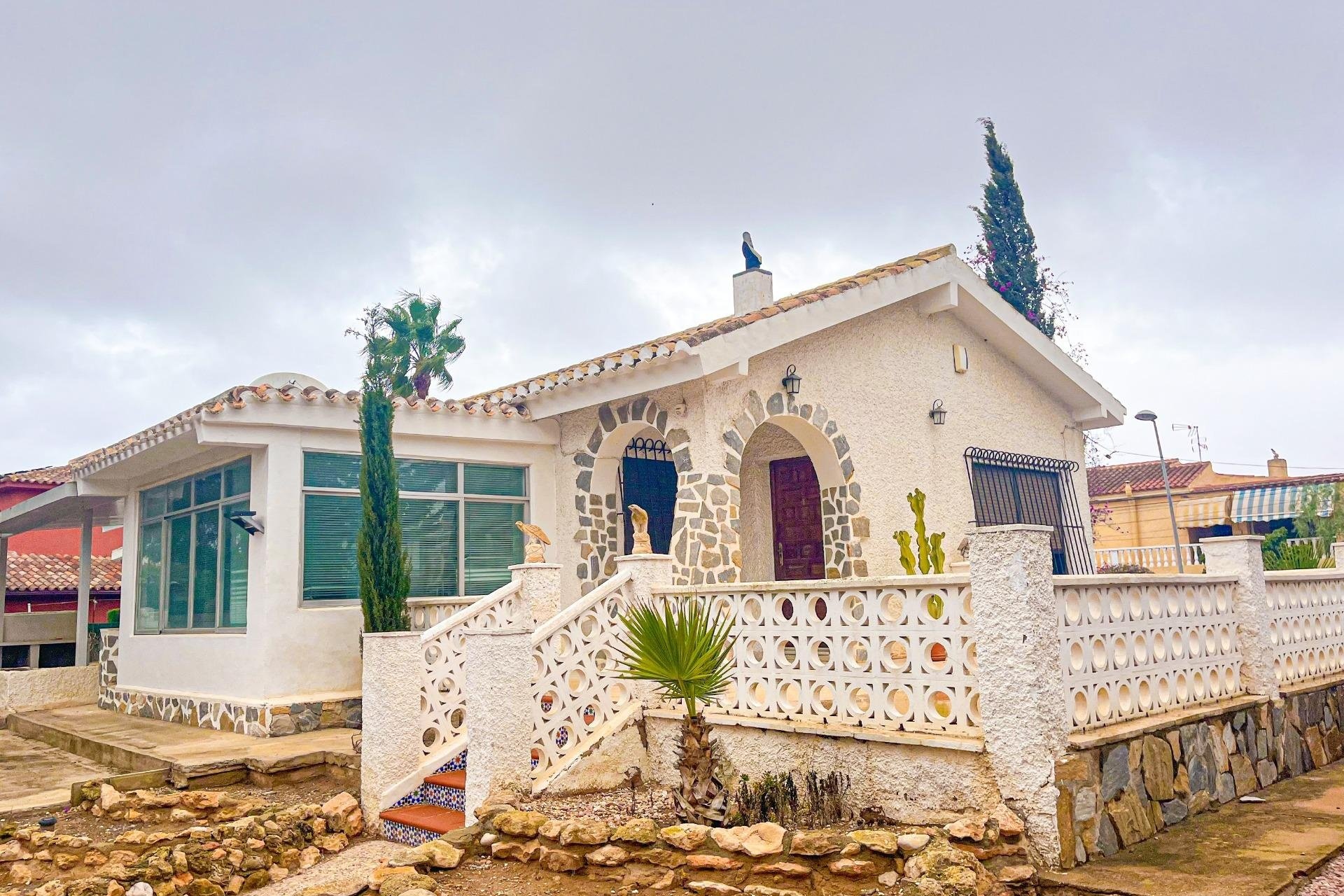 Resale - Villa -
Torrevieja - Los Balcones