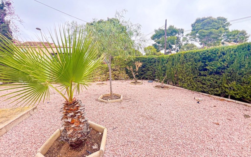 Resale - Villa -
Torrevieja - Los Balcones