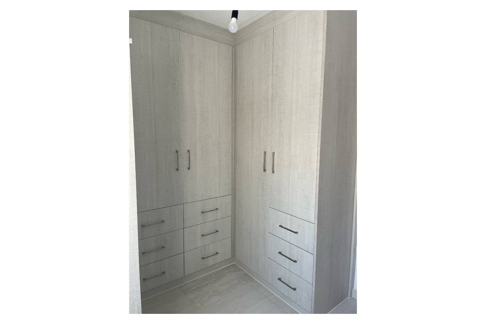 Resale - Villa -
Torrevieja - San Luis