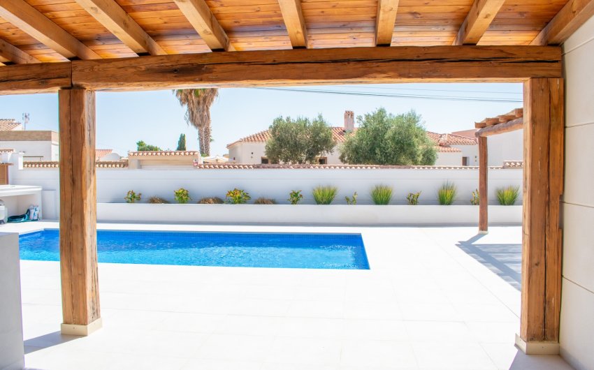 Resale - Villa -
Torrevieja - Torreta Florida