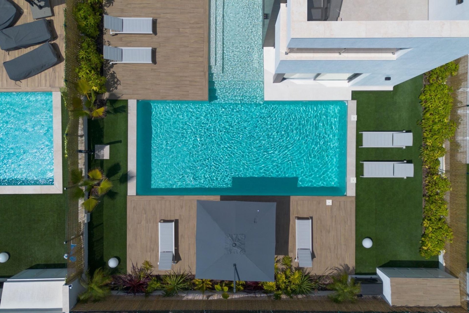 Resale - Villa -
Torrevieja - Torreta Florida