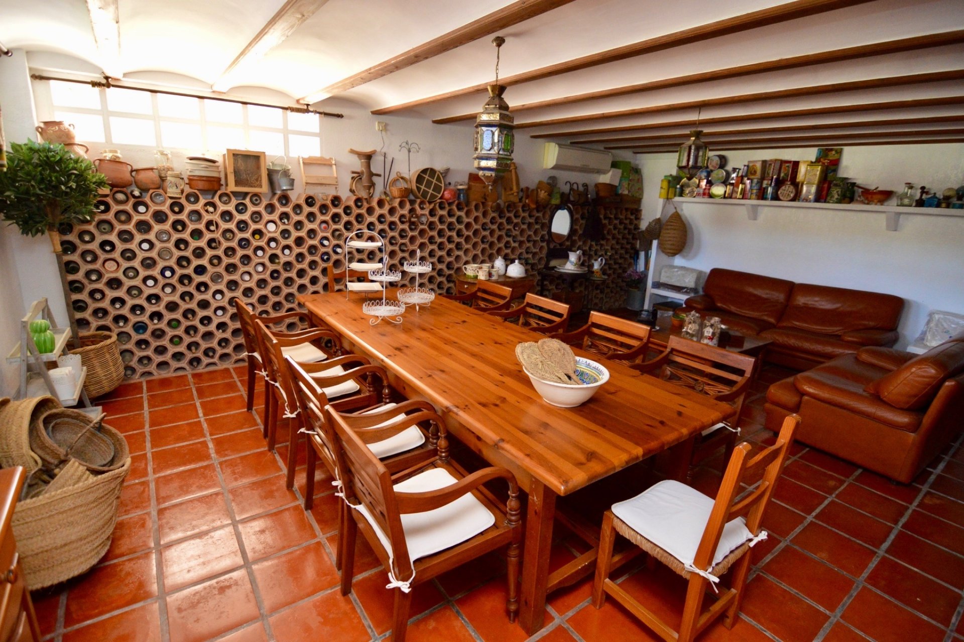 Resale - Villa -
Torrevieja - Torreta