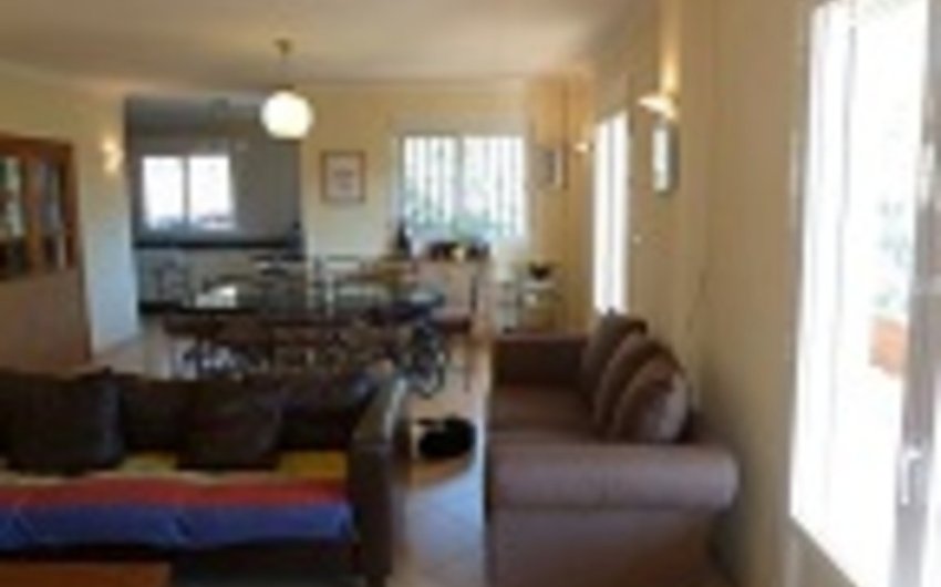 Resale - Villa -
Valle de Abdalajis - Inland