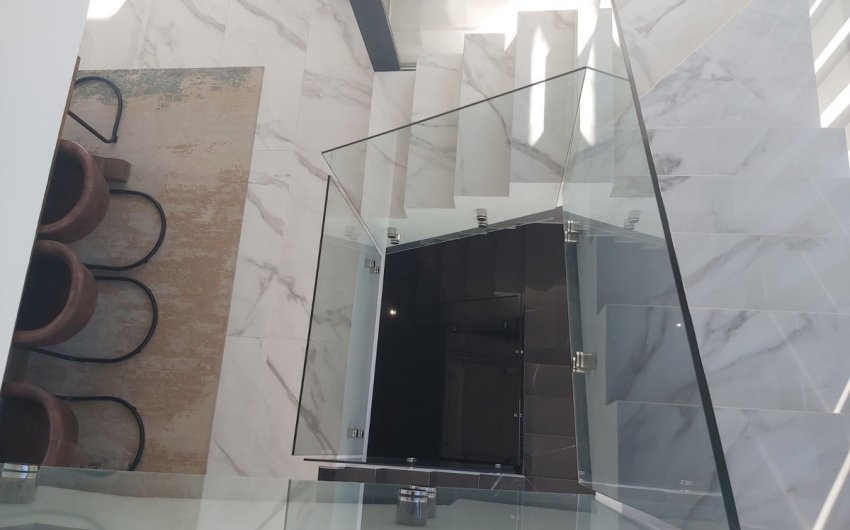 Resale - Villa -
Valle Romano Golf - Inland